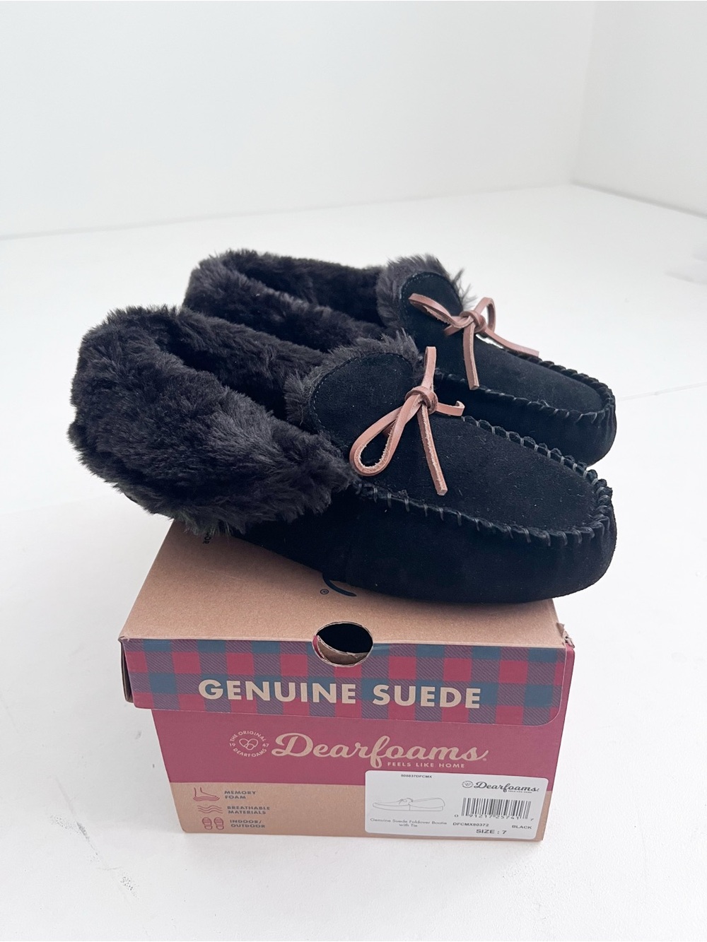NEW Dearfoams Black Genuine Suede Moccasin Slippers Size 7